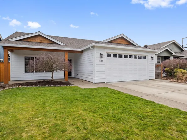 1620 Monarch Ln, Medford, OR 97504
