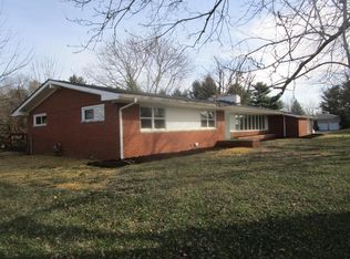 2528 Eastpoint Dr, Lexington, KY 40516