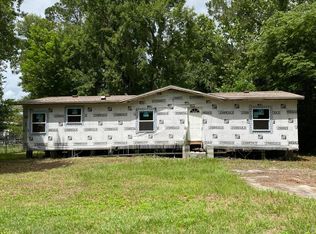113 Easy St, Satsuma, FL 32189