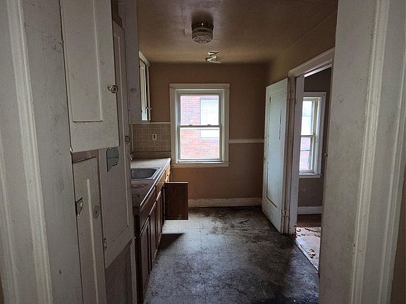 39th image of 5310 Grayton St
