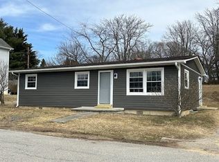 1340 Rigby St, Christiansburg, VA 24073