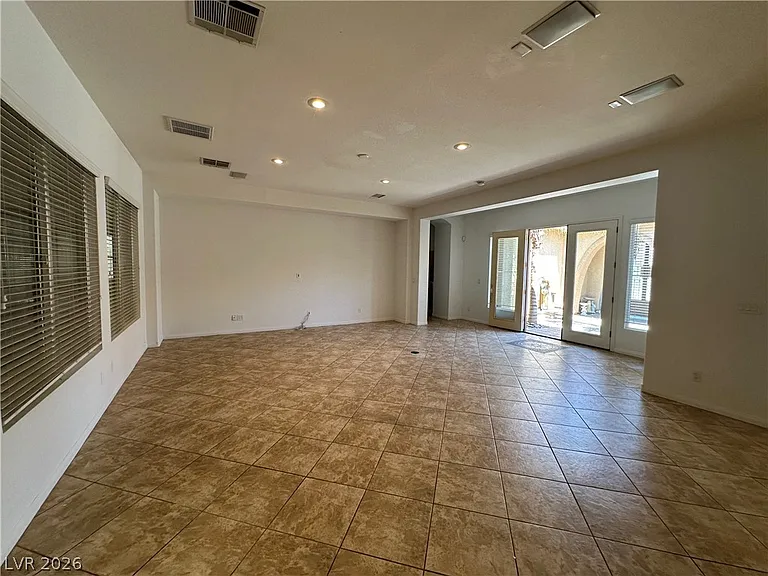 7185 Windy Peak Ct — Photo 7