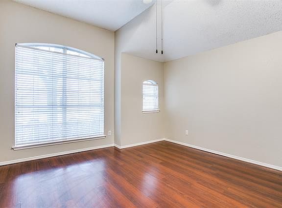 5th image of 8368 Pipestone Dr