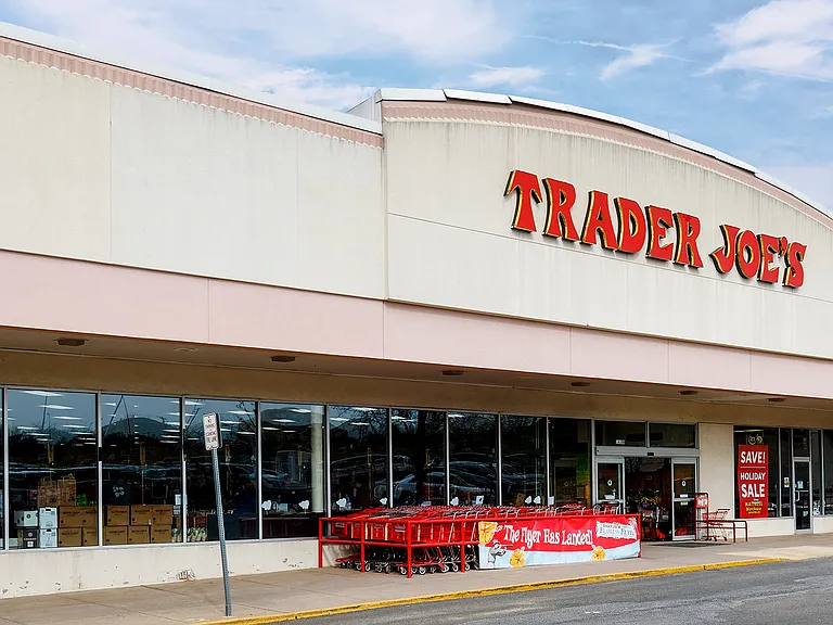 Grocery shop at the nearby Trader Joe
s