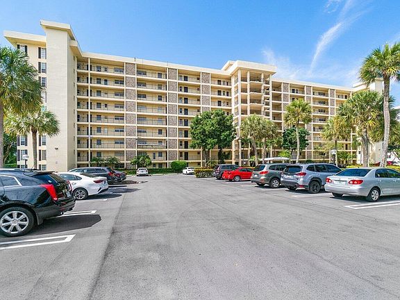 2nd image of 3050 N Palm Aire Drive #903