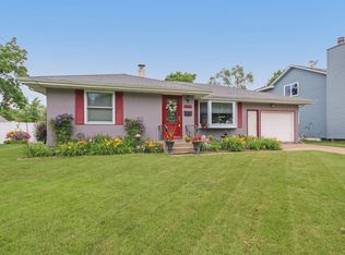 2233 Margaret St, Saint Paul, MN 55119