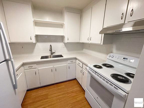 4th image of 170 Miller Ave APT 9