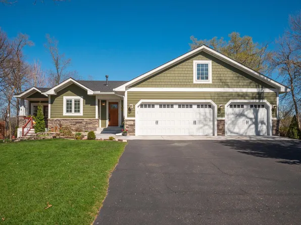 4181 Kaitlin Dr, Vadnais Heights, MN 55127