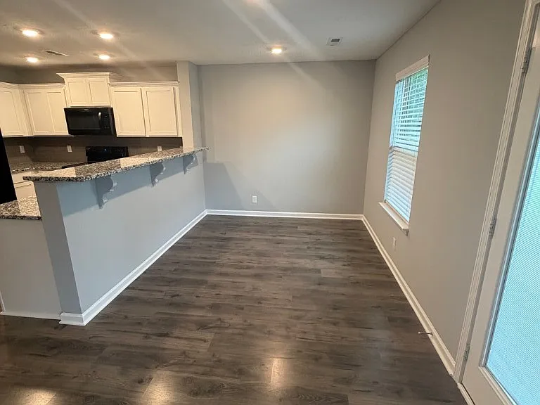 4310 Brogli Dr — Photo 3