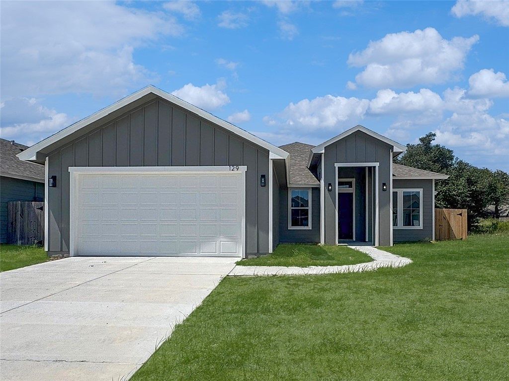 129 Broad Oak Dr, Rockport, TX 78382 | MLS #460045 | Zillow