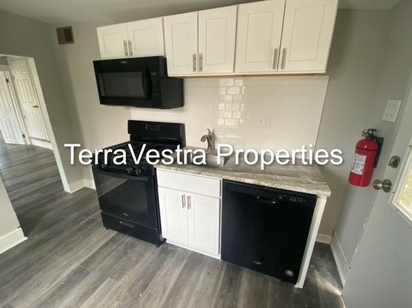 327 E Broad St #2