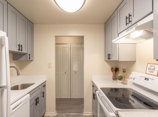 Mallard Court Apartments, Alexandria, VA 22309
