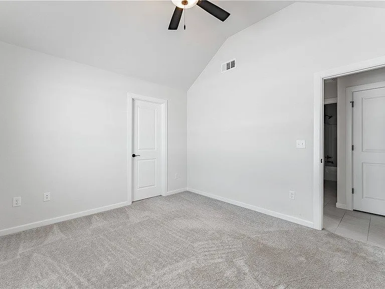 317 S Nightfall Ave — Photo 20