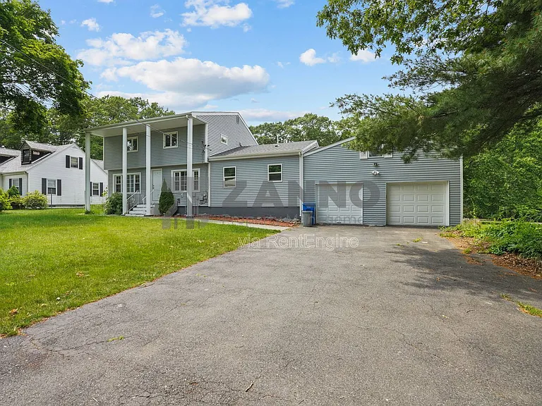 40 Olney Ave — Photo 5