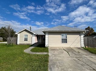 6201 Ivy Rd, Panama City, FL 32404