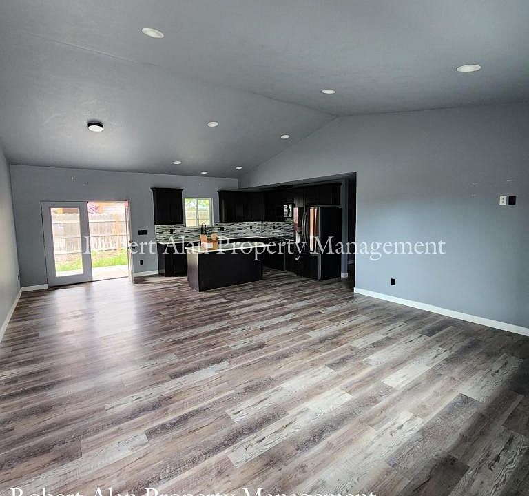 1255 Stonewood Ct, Milton Freewater, OR 97862 | Zillow