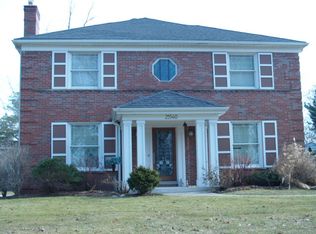 25540 Dundee Rd, Royal Oak, MI 48067