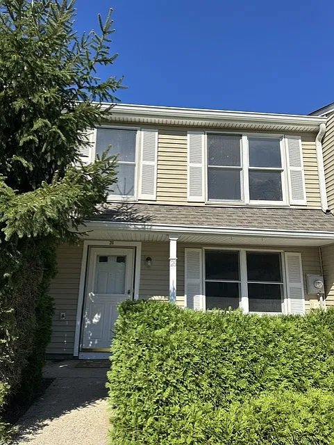 26 Beechwood Ct