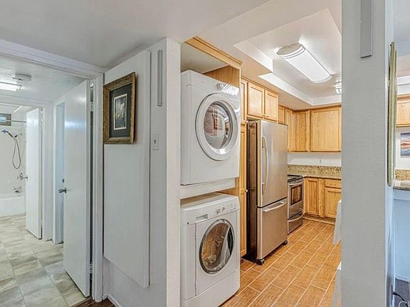 2nd image of 42837 15th St W Unit 5