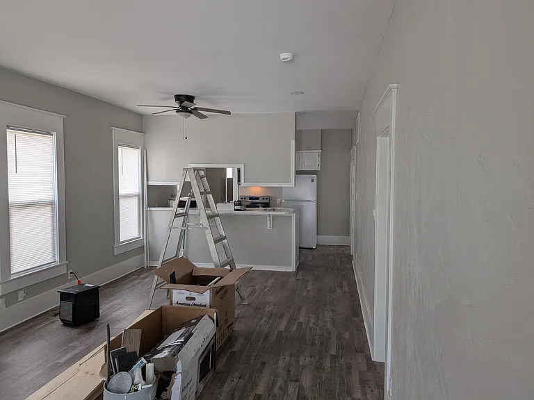 154 S Georgie Ave — Photo 13