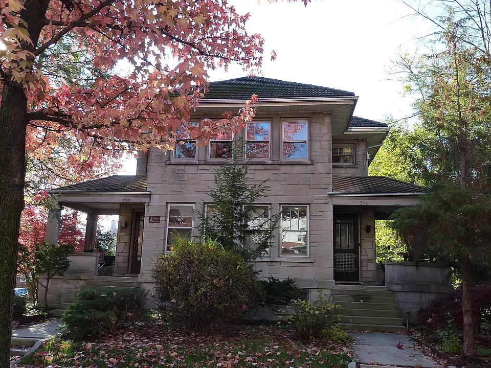 1st image of 718 E 8th St #1/2