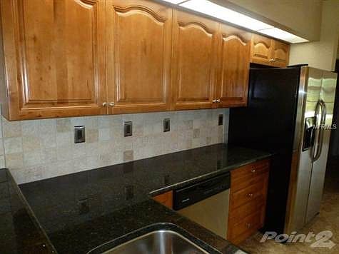 5th image of 23040 Hallstead Ave