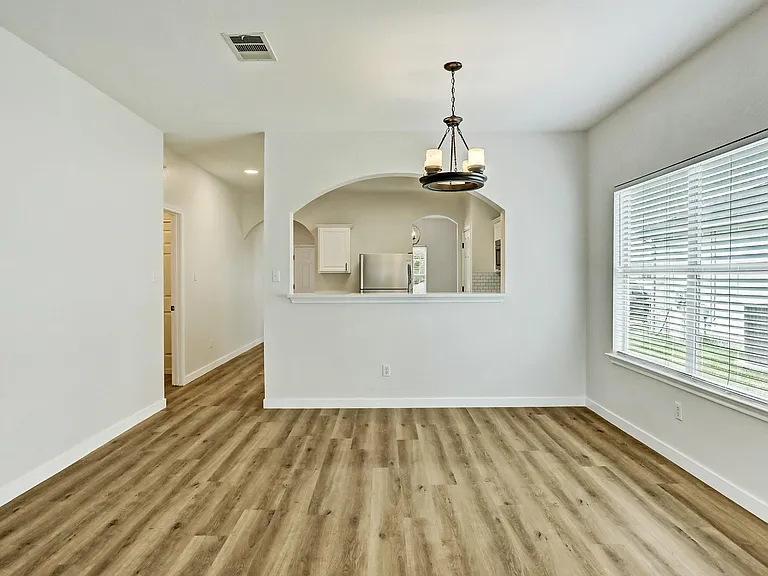 128 Almquist St — Photo 14