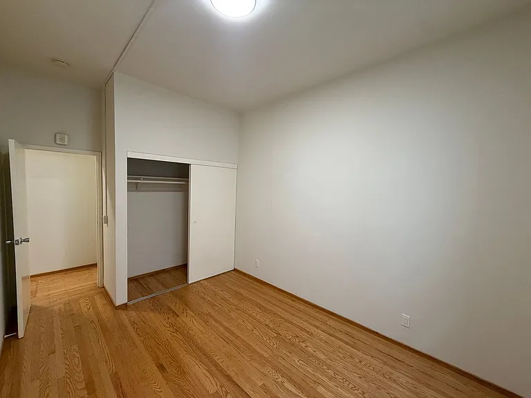 748 Jackson St #7 — Photo 6