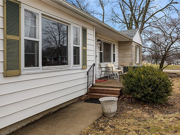 4th image of 3235 W Main St