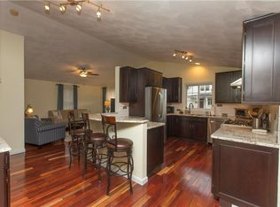 40 Malvern St, Providence, RI 02904