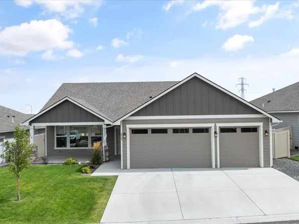 3753 S Van Buren St, Kennewick, WA 99338