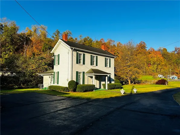 1600 Hayden Blvd, Elizabeth, PA 15037