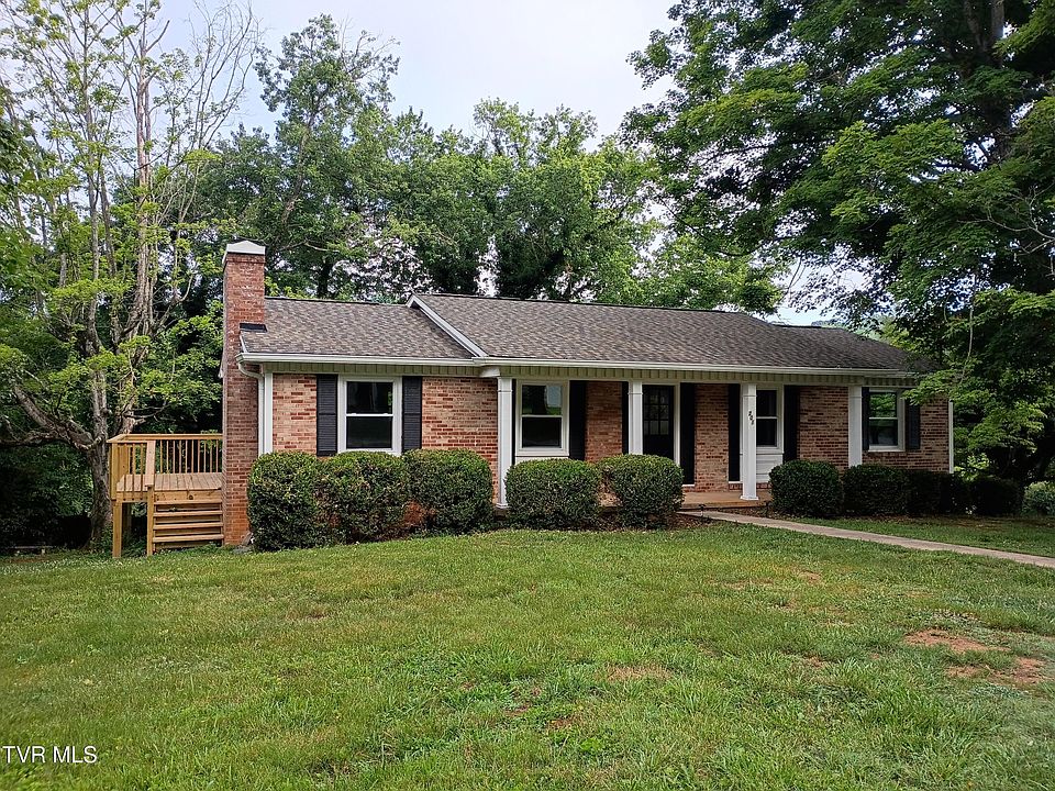 1st image of 201 Coralwood Dr