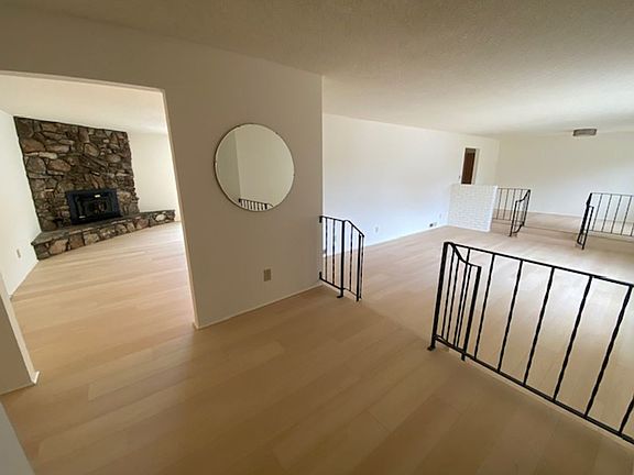 3rd image of 11755 Tam O'Shanter Dr