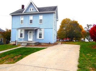 234 Cherry St, Roaring Spring, PA 16673