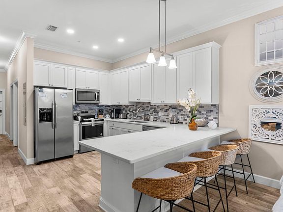5th image of 231 Somerset Bridge Rd Unit 2209