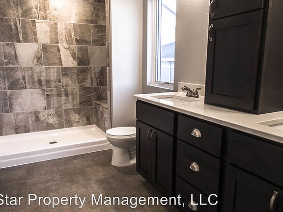 4th image of 3321 6th Way E Unit A