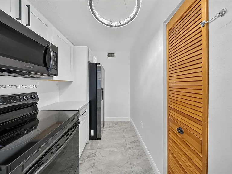 8540 SW 212th St #202 — Photo 9