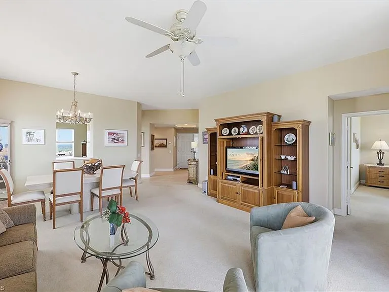 420 Cove Tower Dr #1404 — Photo 8