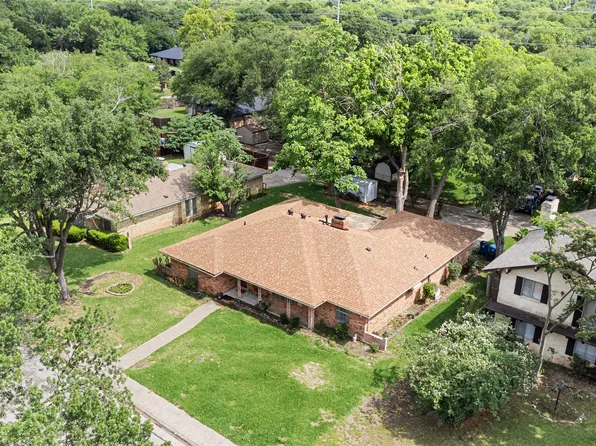 1209 Hanna Cir, Desoto, TX 75115
