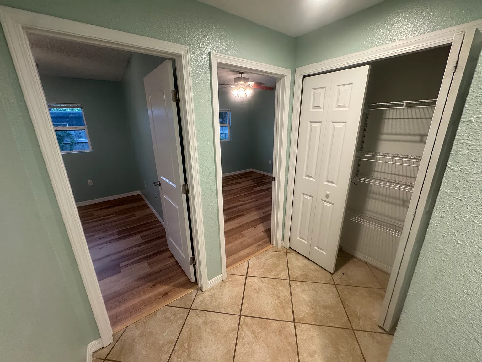3 bed, 1.5 bath, 1056 sqft, $1,700 — Photo 2