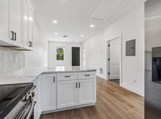 2844 30th Ave N #1, Saint Petersburg, FL 33713