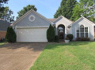 8675 E Timber Creek Dr, Cordova, TN 38018