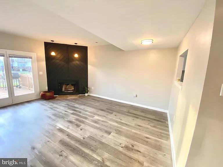 802 Marion Quimby Dr — Photo 18