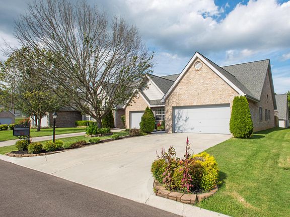 3rd image of 3212 Lightspring Ln