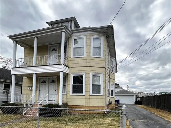 74 Downes Ave, Pawtucket, RI 02861