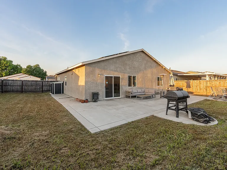 3206 Kola St — Photo 2