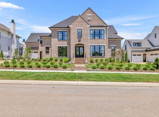 8873 Edgecomb Dr, College Grove, TN 37046
