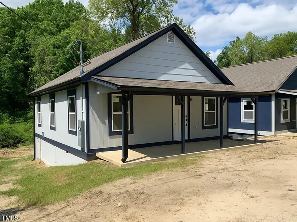 403 Spring Ct, Henderson, NC 27536