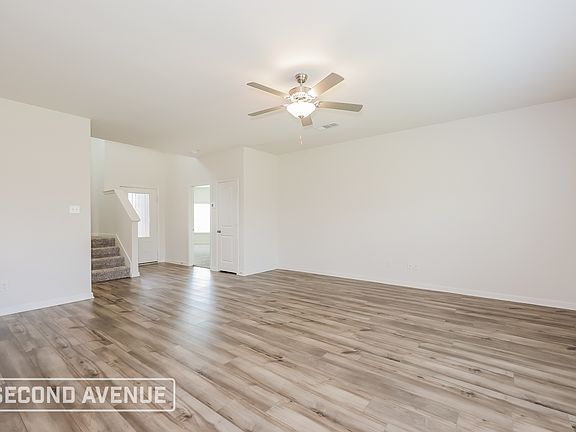 5th image of 1305 Woodwinds Dr